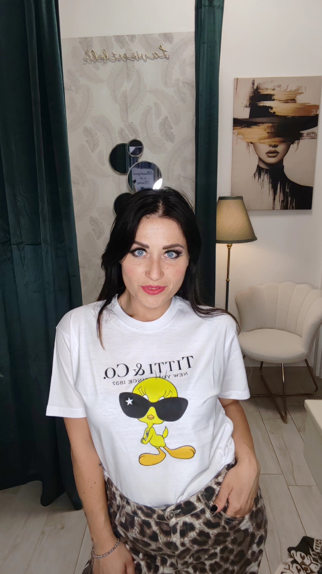 T-SHIRT